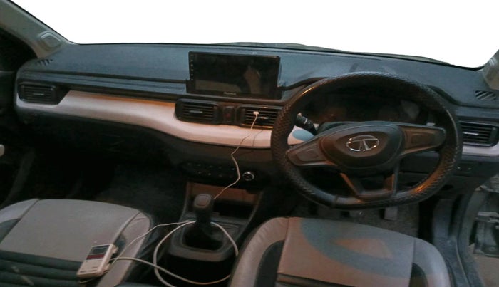 2023 Tata PUNCH PURE MT, Petrol, Manual, 29,813 km, interior