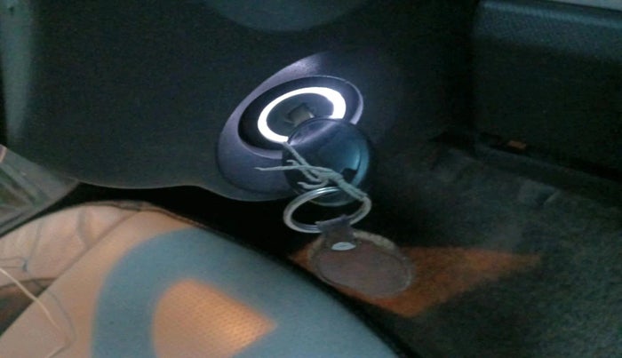 2023 Tata PUNCH PURE MT, Petrol, Manual, 29,813 km, interior