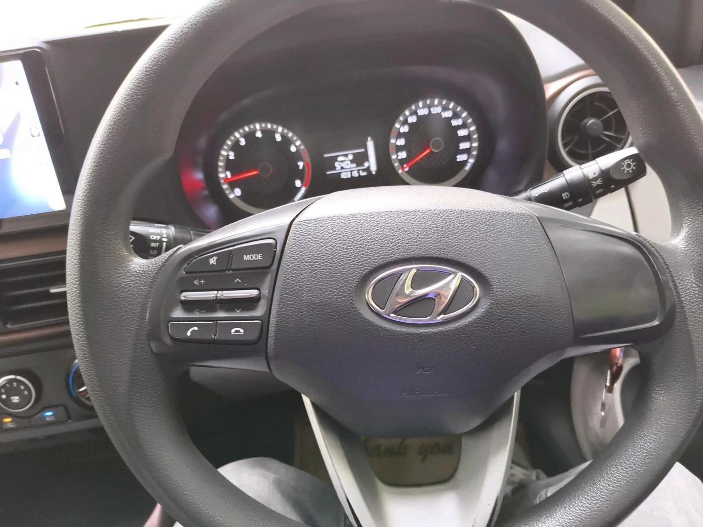 2020 Hyundai AURA S 1.2, Petrol, Manual, 1,03,151 km, interior