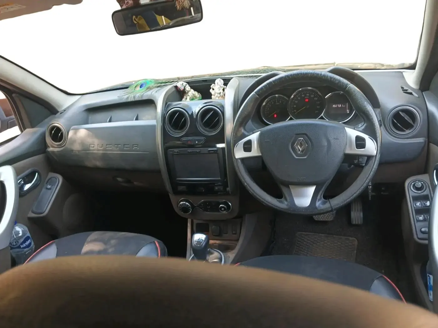 2016 Renault Duster 110 PS RXL 4X2 AMT, Diesel, Automatic, 1,50,731 km, interior