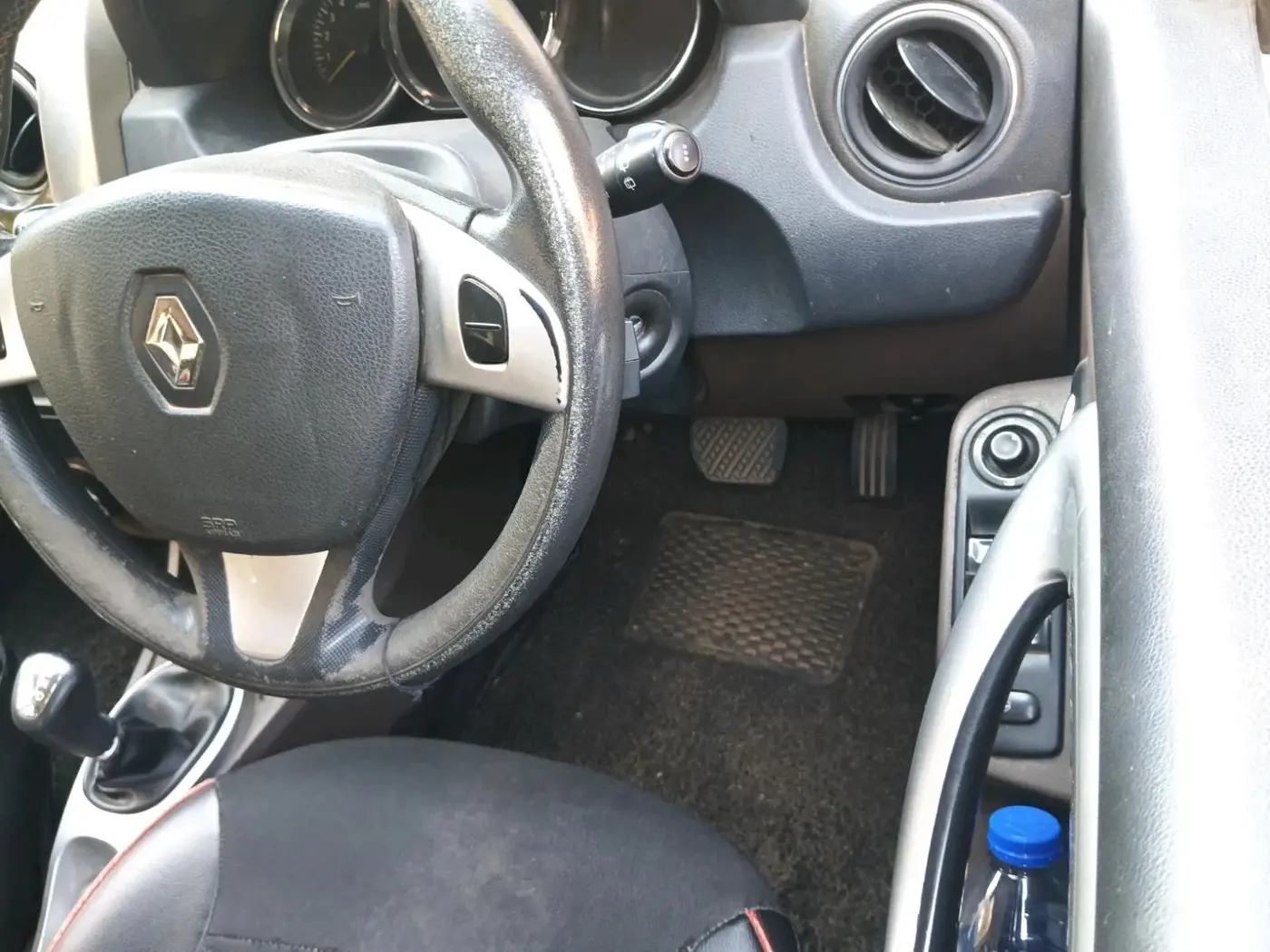 2016 Renault Duster 110 PS RXL 4X2 AMT, Diesel, Automatic, 1,50,731 km, interior