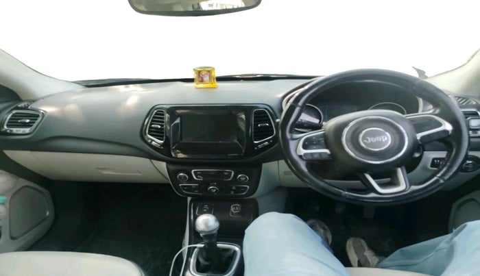 2017 Jeep Compass LIMITED 2.0 DIESEL, Diesel, Manual, 1,20,922 km, interior