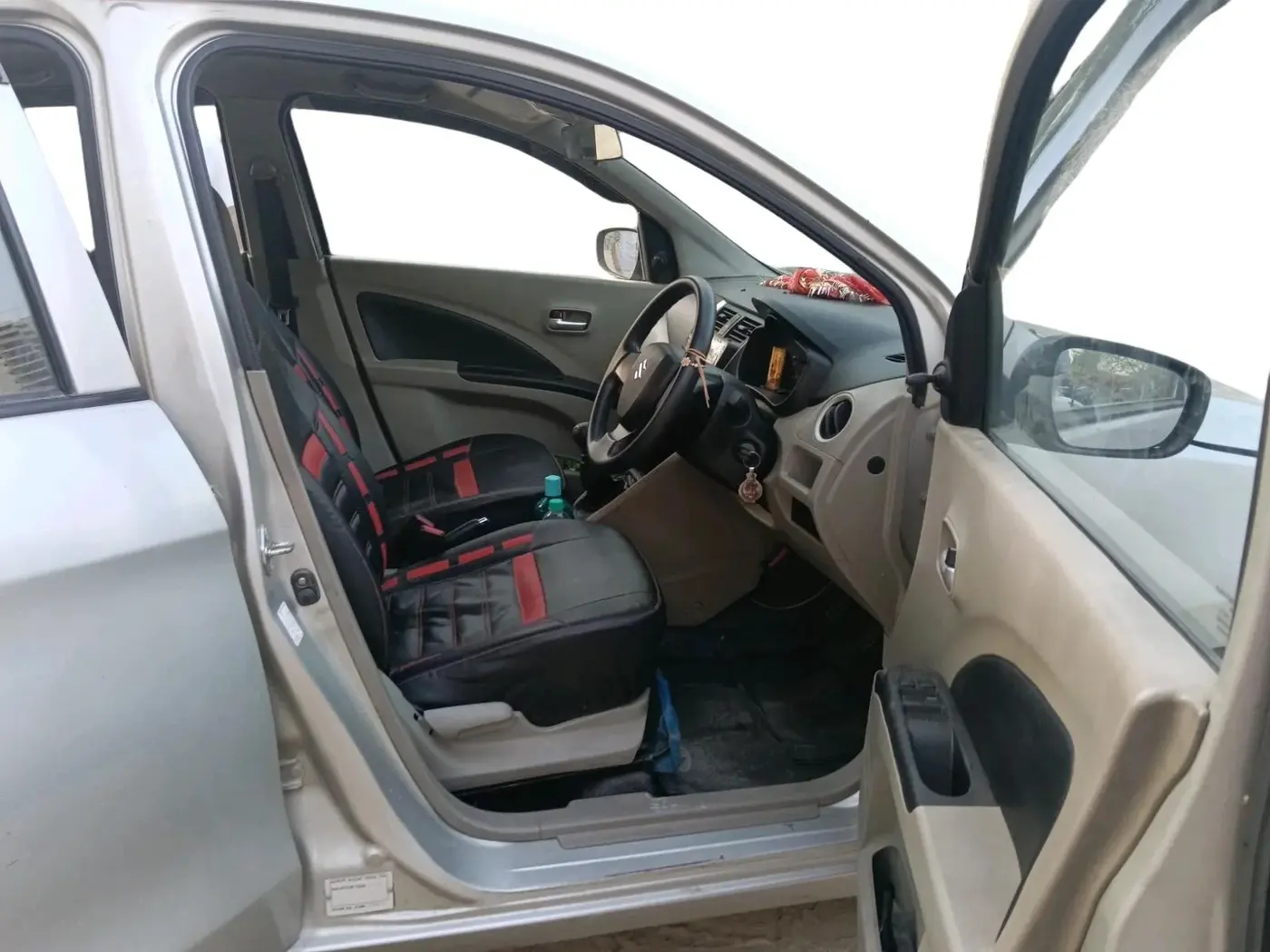 2014 Maruti Celerio VXI, Petrol, Manual, 41,284 km, interior