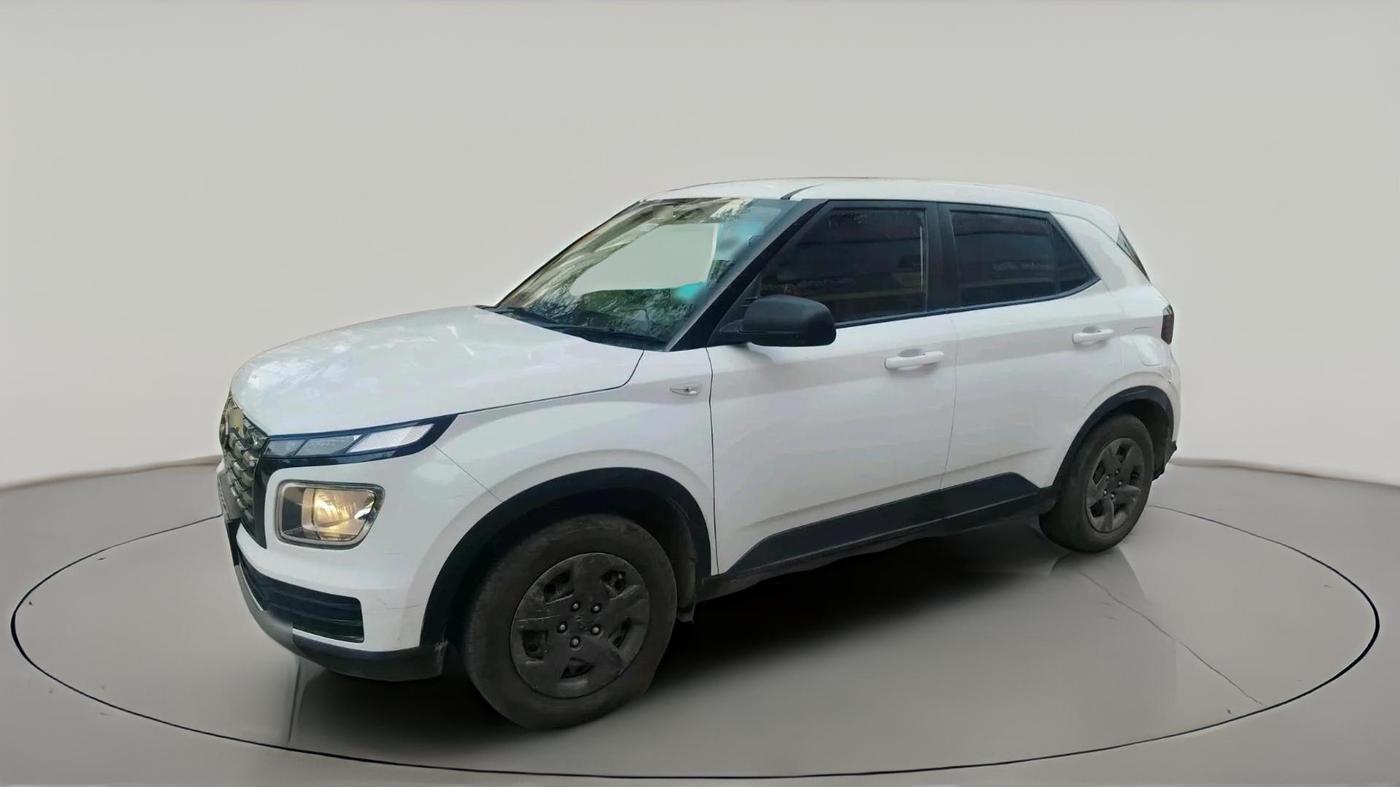 2024 Hyundai VENUE E 1.2, Petrol, Manual, 17,331 km, exterior