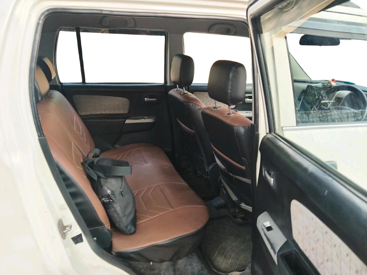 2014 Maruti Wagon R 1.0 VXI, Petrol, Manual, 80,643 km, interior