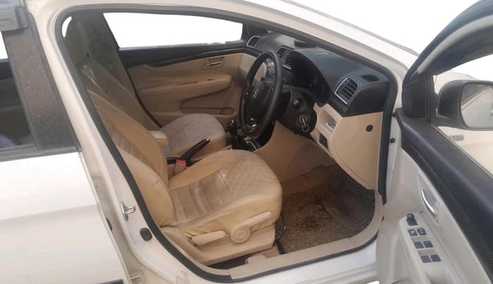 2017 Maruti Ciaz DELTA DIESEL 1.3, Diesel, Manual, 94,253 km, interior