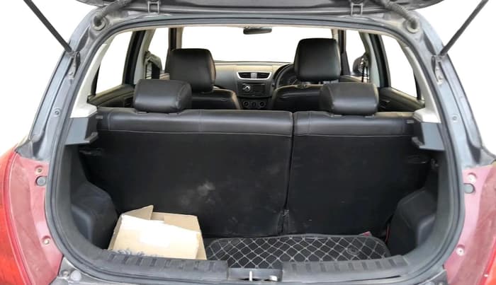 2015 Maruti Swift LXI (O), Petrol, Manual, 97,593 km, exterior
