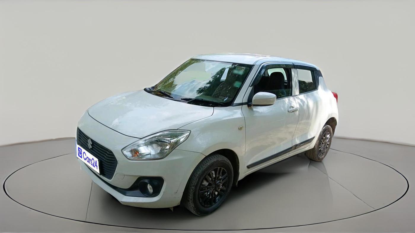 2020 Maruti Swift LXI, Petrol, Manual, 60,673 km, exterior