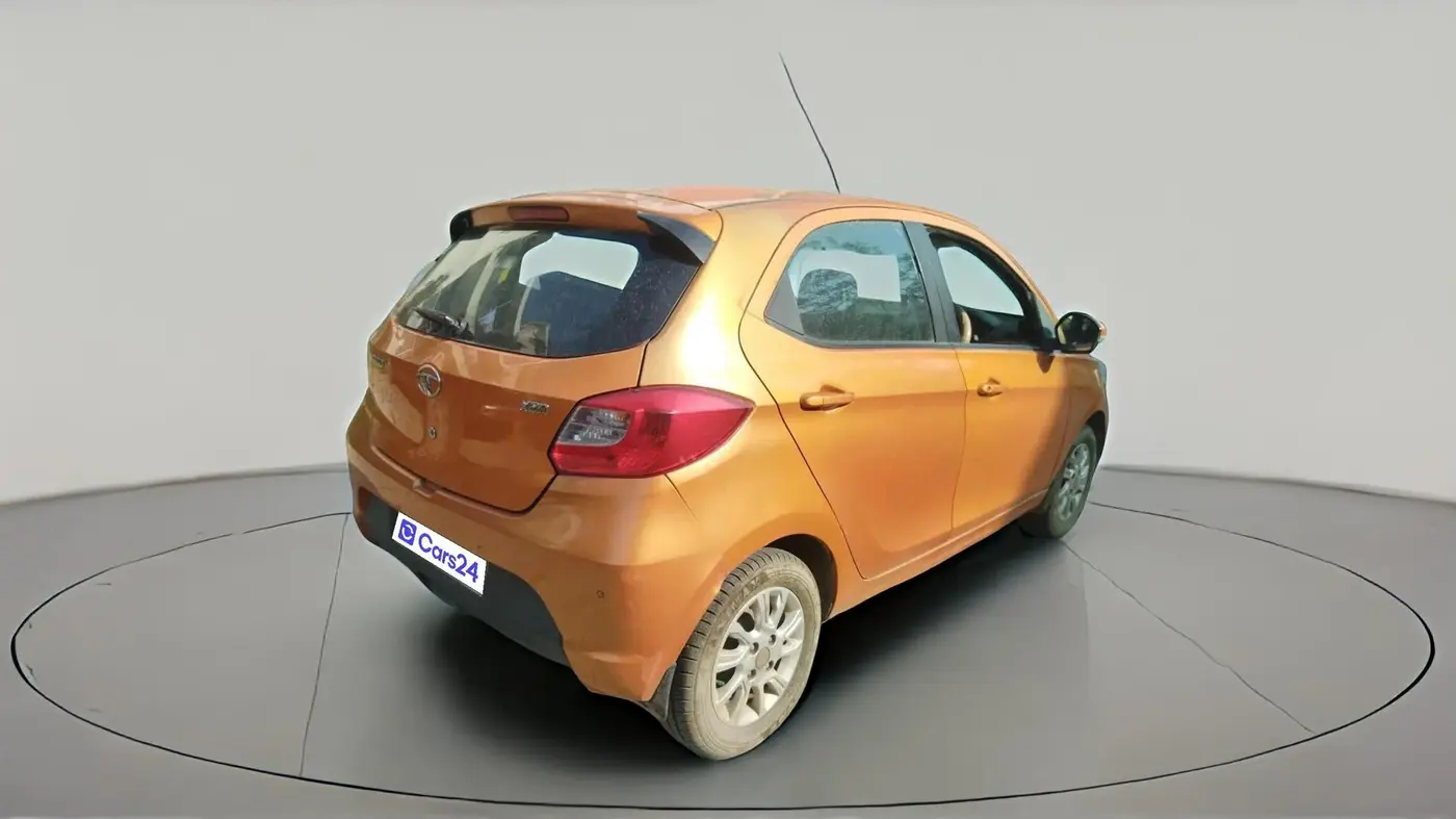 2017 Tata Tiago XZA PETROL, Petrol, Automatic, 55,473 km, exterior
