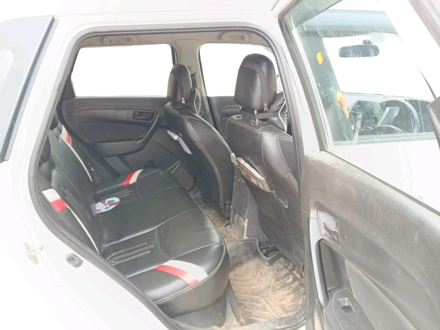 2018 Maruti Vitara Brezza VDI, Diesel, Manual, 1,24,226 km, interior