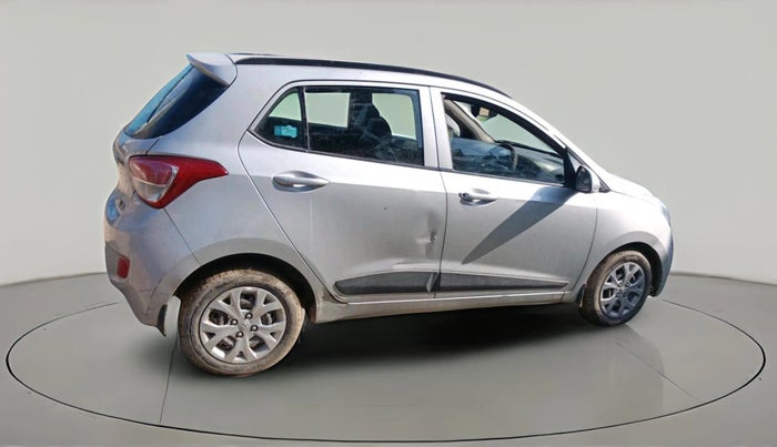 2016 Hyundai Grand i10 SPORTZ 1.2 KAPPA VTVT, Petrol, Manual, 40,364 km, exterior