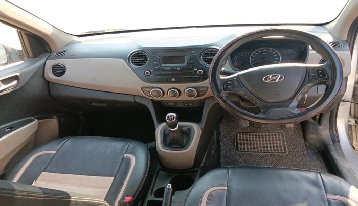 2016 Hyundai Grand i10 SPORTZ 1.2 KAPPA VTVT, Petrol, Manual, 40,364 km, interior