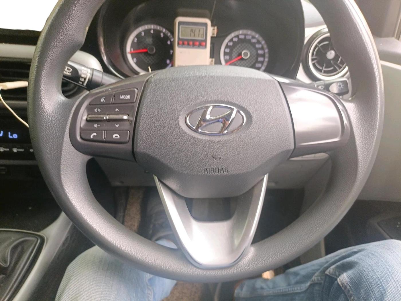 2022 Hyundai GRAND I10 NIOS SPORTZ 1.2 KAPPA VTVT CNG, CNG, Manual, 63,417 km, interior
