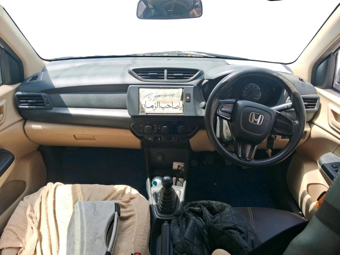 2018 Honda Amaze 1.2L I-VTEC E, Petrol, Manual, 1,00,831 km, interior