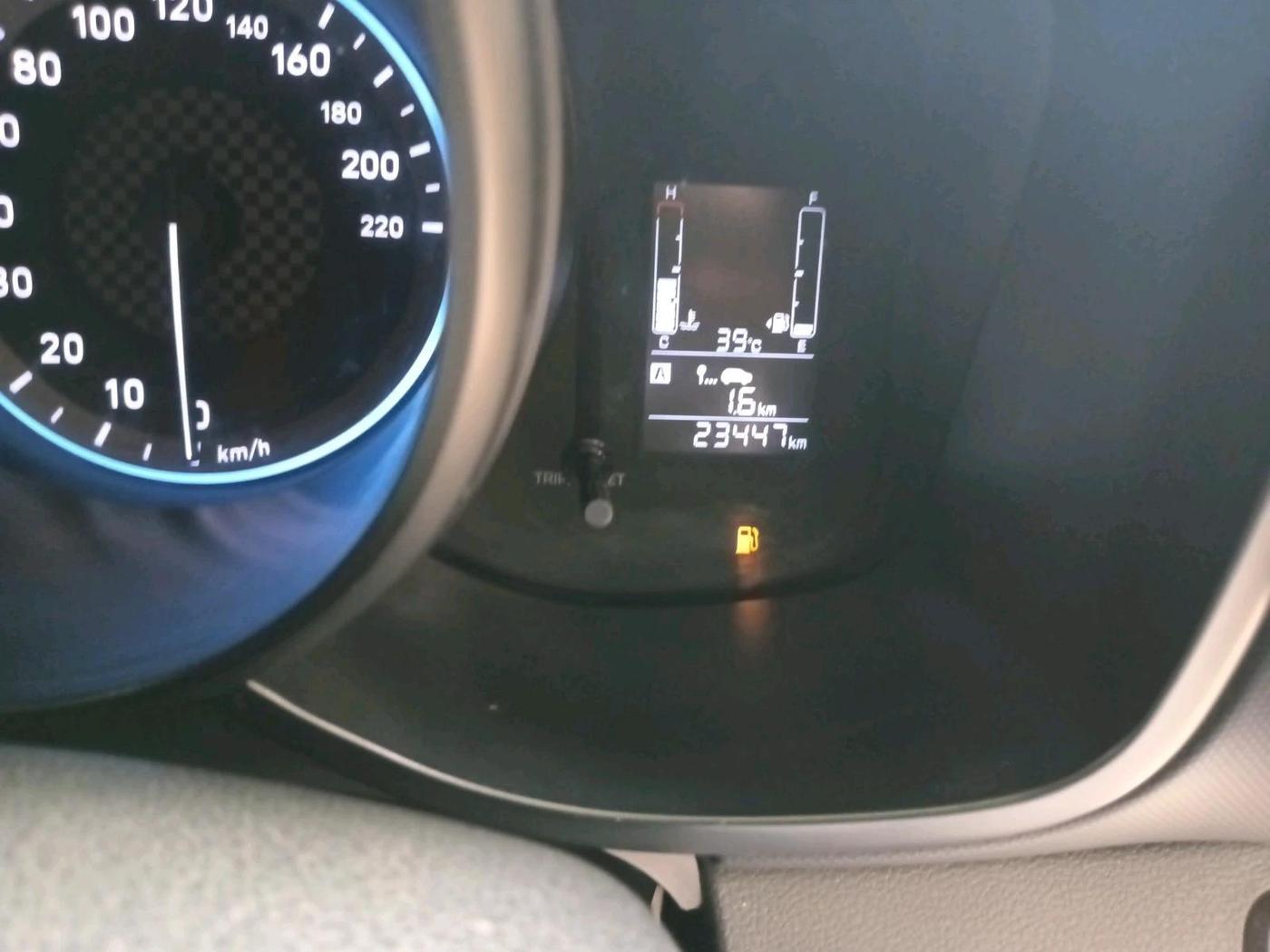 2022 Hyundai VENUE SX 1.0 TURBO, Petrol, Manual, 23,447 km, interior
