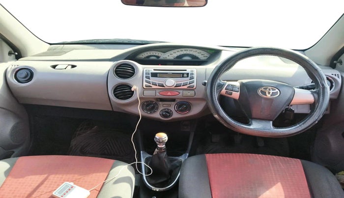 2011 Toyota Etios VX, Petrol, Manual, 1,00,755 km, interior