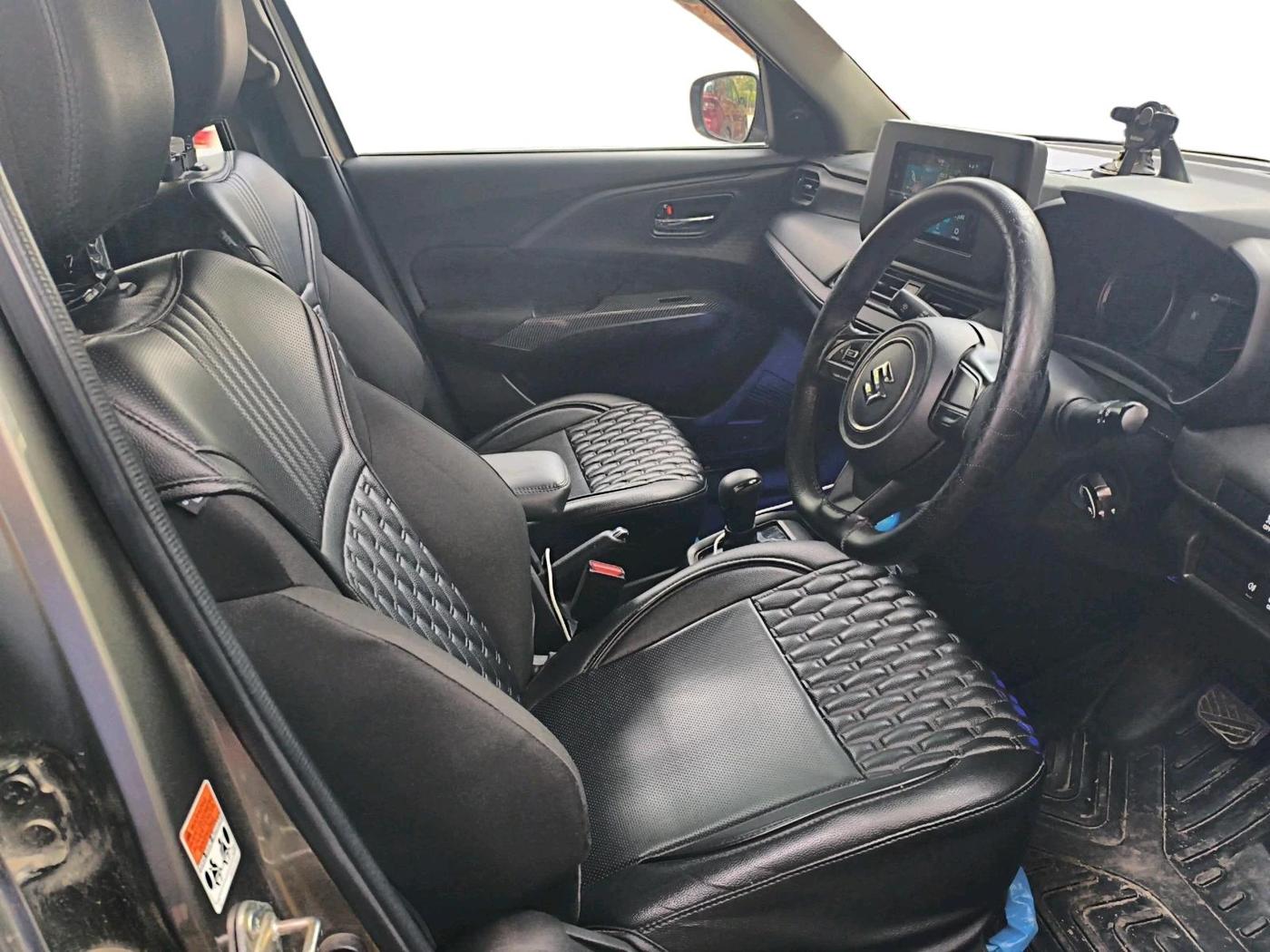 2024 Maruti Swift VXI AMT, Petrol, Automatic, 20,733 km, interior