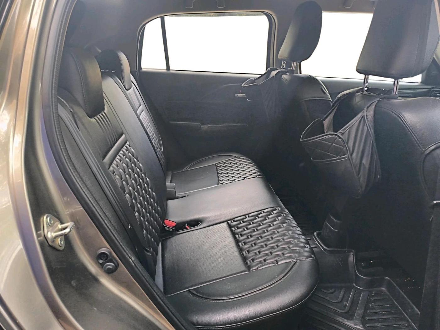 2024 Maruti Swift VXI AMT, Petrol, Automatic, 20,733 km, interior