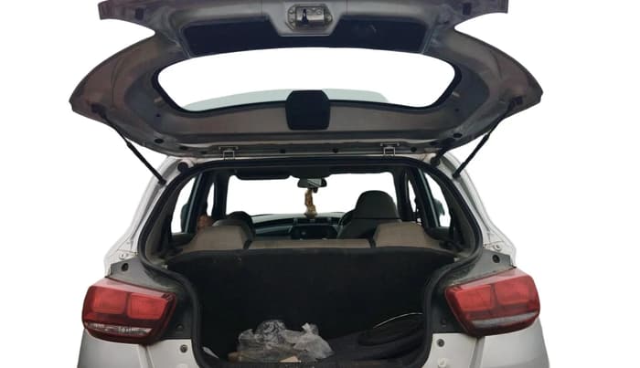 2016 Mahindra Kuv100 K4 PLUS D 6 STR, Diesel, Manual, 87,855 km, exterior