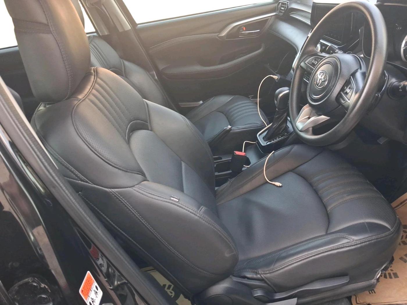 2024 Toyota URBAN CRUISER HYRYDER G AT NEO DRIVE, Petrol, Automatic, 55,000 km, interior