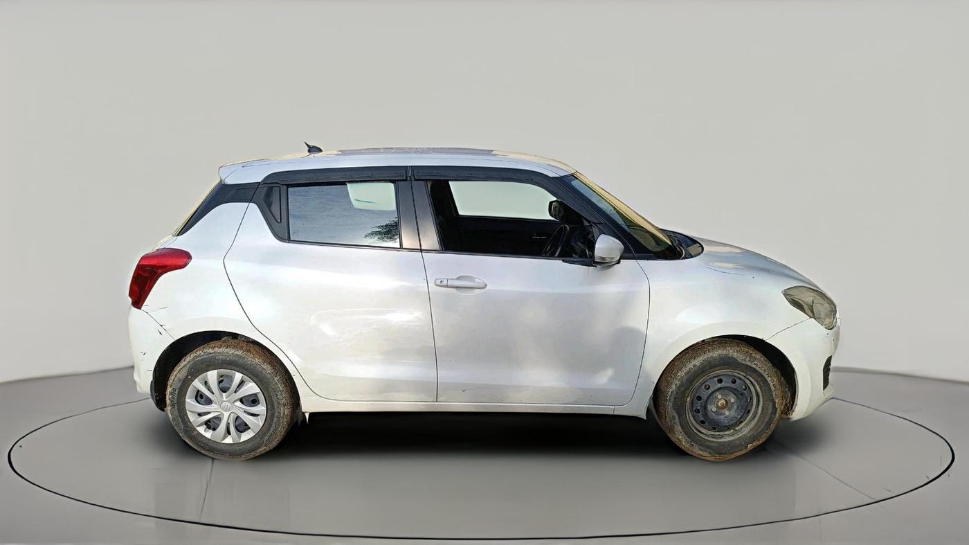2022 Maruti Swift VXI, Petrol, Manual, 27,339 km, exterior