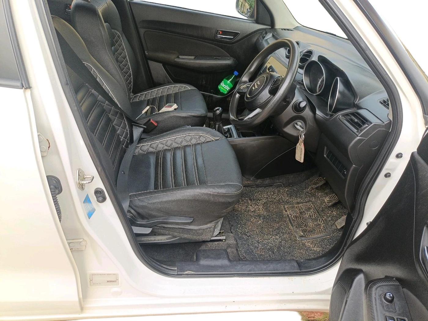 2022 Maruti Swift VXI, Petrol, Manual, 27,339 km, interior
