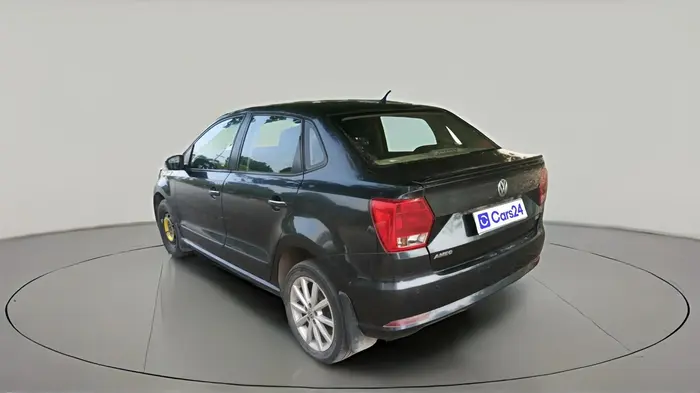 2017 Volkswagen Ameo HIGHLINE1.5L, Diesel, Manual, 1,10,000 km, exterior