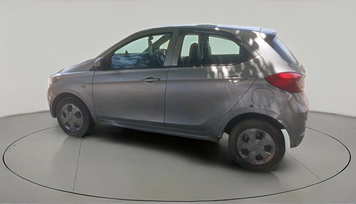 2018 Tata Tiago XT DIESEL, Diesel, Manual, 1,27,023 km, exterior