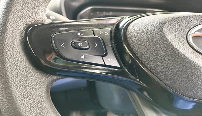 2021 Tata NEXON XMA PETROL, CNG, Automatic, 39,753 km, interior