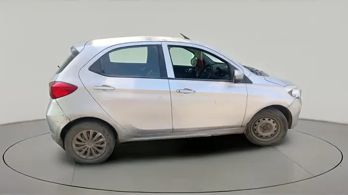 2018 Tata Tiago XZ PETROL, Petrol, Manual, 51,895 km, exterior