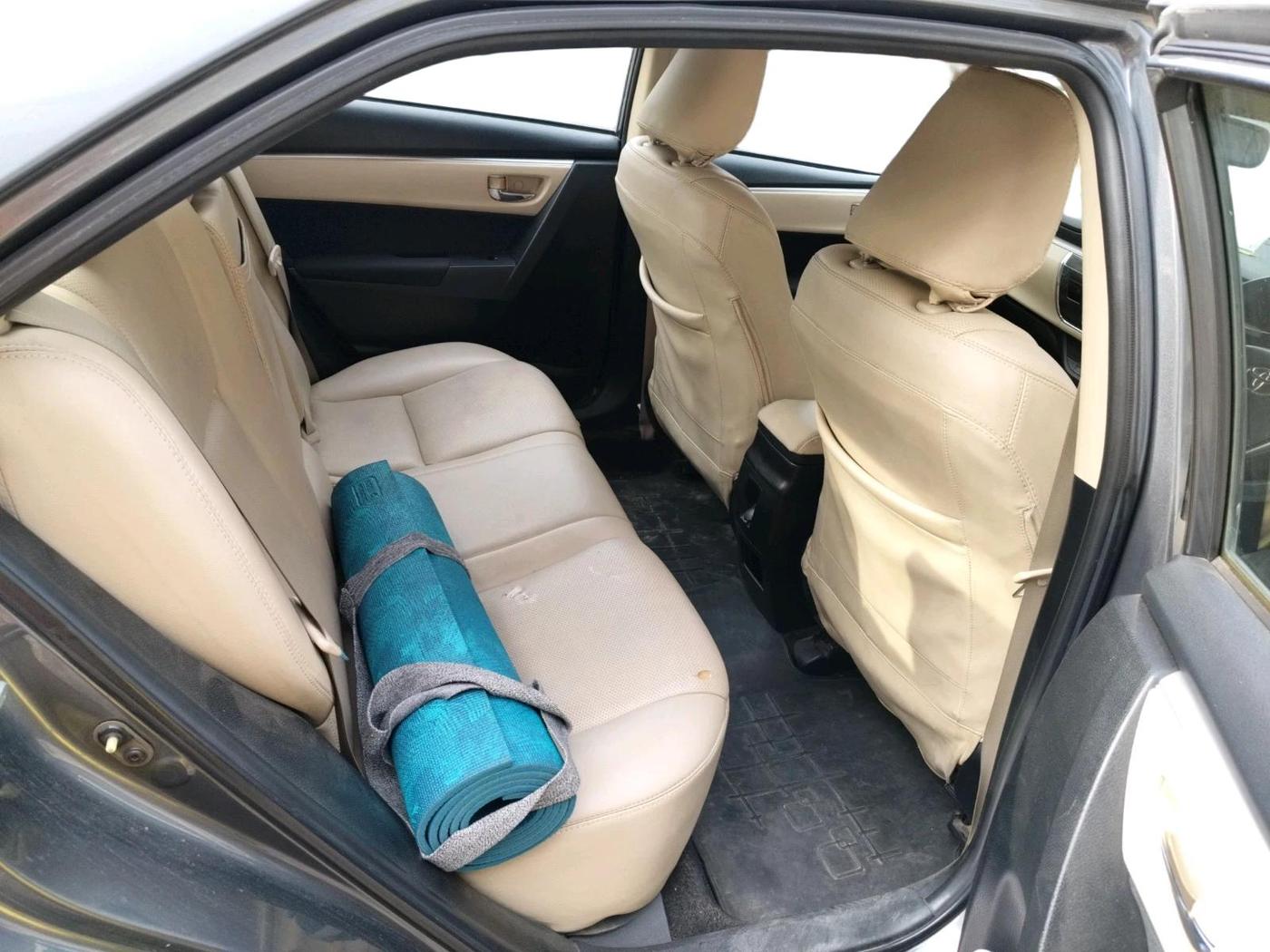 2016 Toyota Corolla Altis G CVT PETROL, Petrol, Automatic, 40,560 km, interior