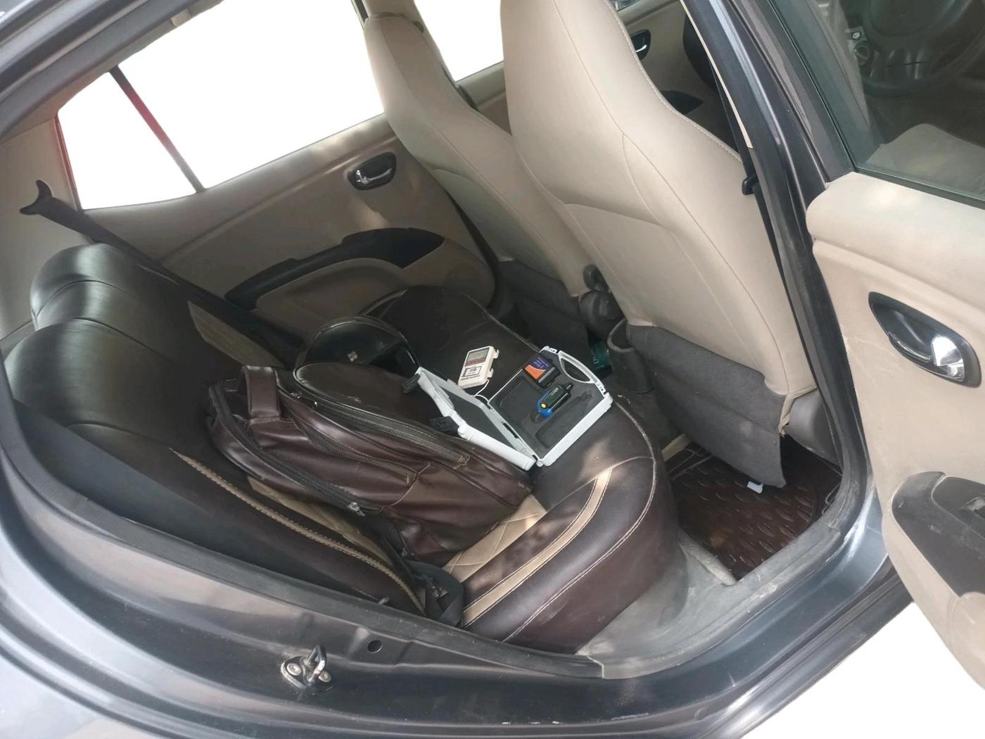 2012 Hyundai i10 MAGNA 1.2, CNG, Manual, 1,04,542 km, interior