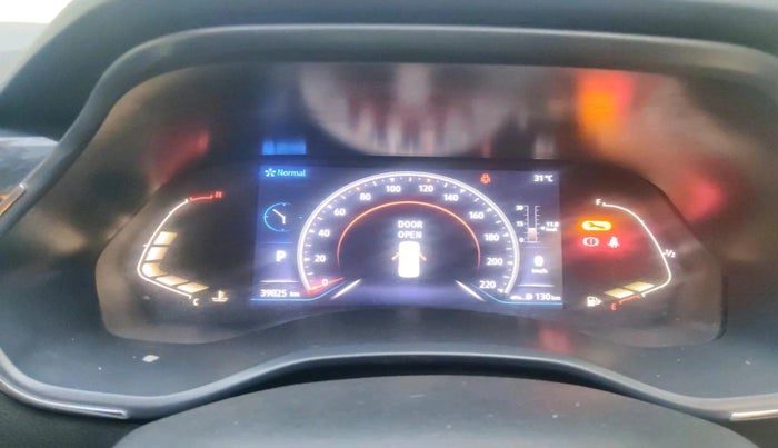 2022 Renault Kiger RXZ AMT, Petrol, Automatic, 39,825 km, interior