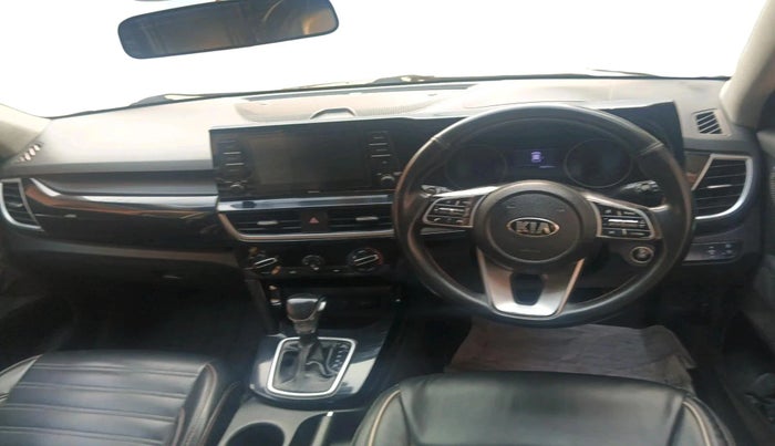 2020 KIA SELTOS HTK PLUS AT 1.5 DIESEL, Diesel, Automatic, 1,06,441 km, interior
