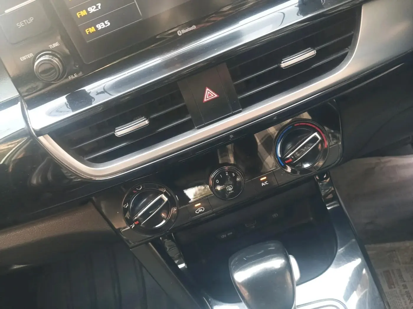 2020 KIA SELTOS HTK PLUS AT 1.5 DIESEL, Diesel, Automatic, 1,06,441 km, interior