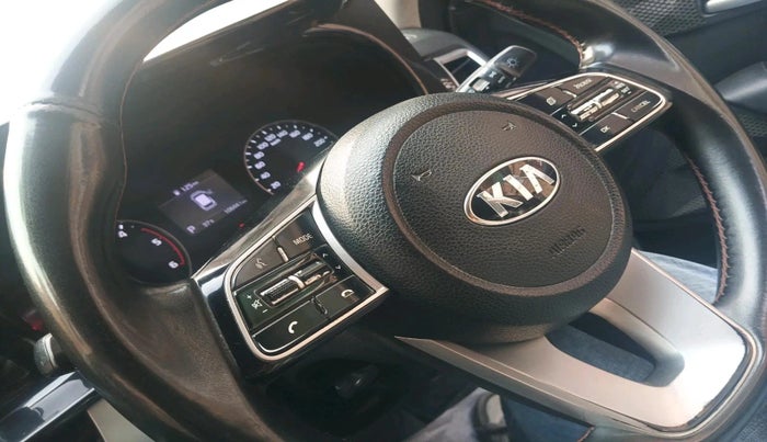 2020 KIA SELTOS HTK PLUS AT 1.5 DIESEL, Diesel, Automatic, 1,06,441 km, interior