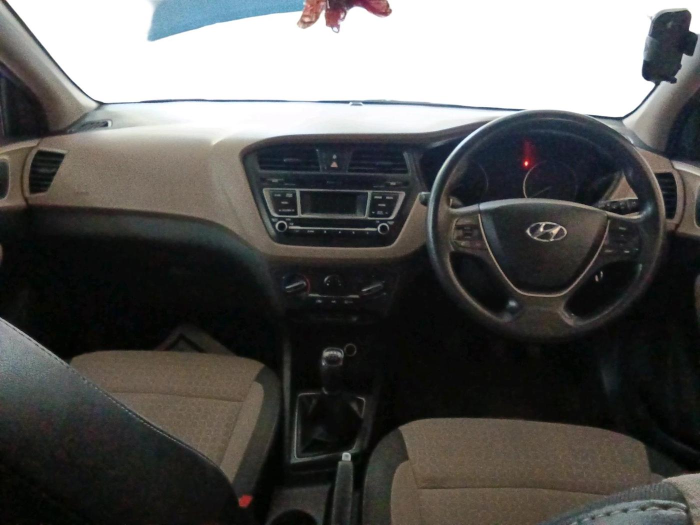 2017 Hyundai Elite i20 SPORTZ 1.2, Petrol, Manual, 1,38,749 km, interior