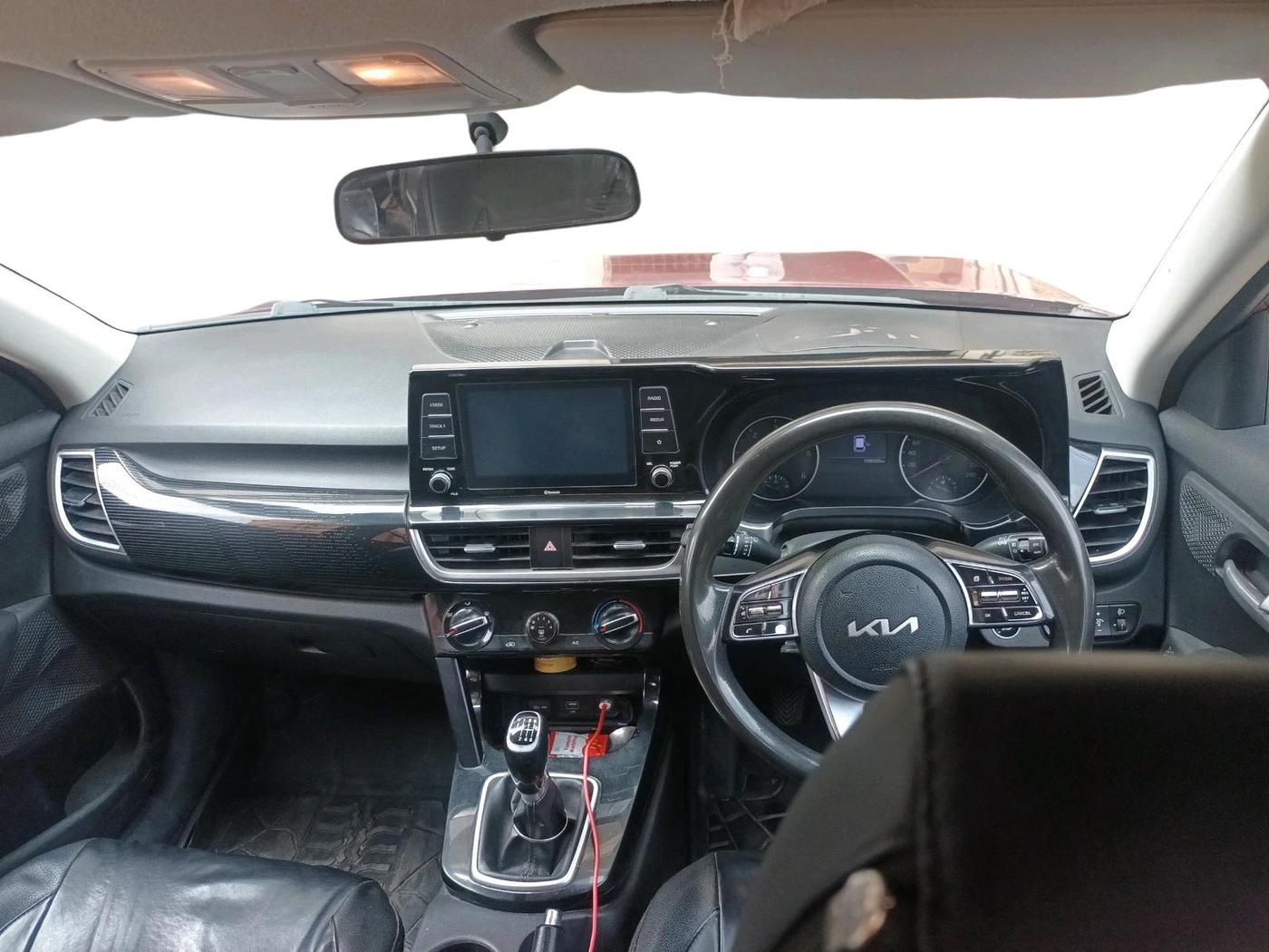 2021 KIA SELTOS HTK PLUS 1.5 DIESEL, Diesel, Manual, 1,08,539 km, interior
