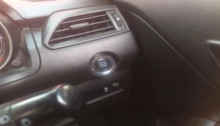 2023 Maruti Swift ZXI AMT, Petrol, Automatic, 27,435 km, interior