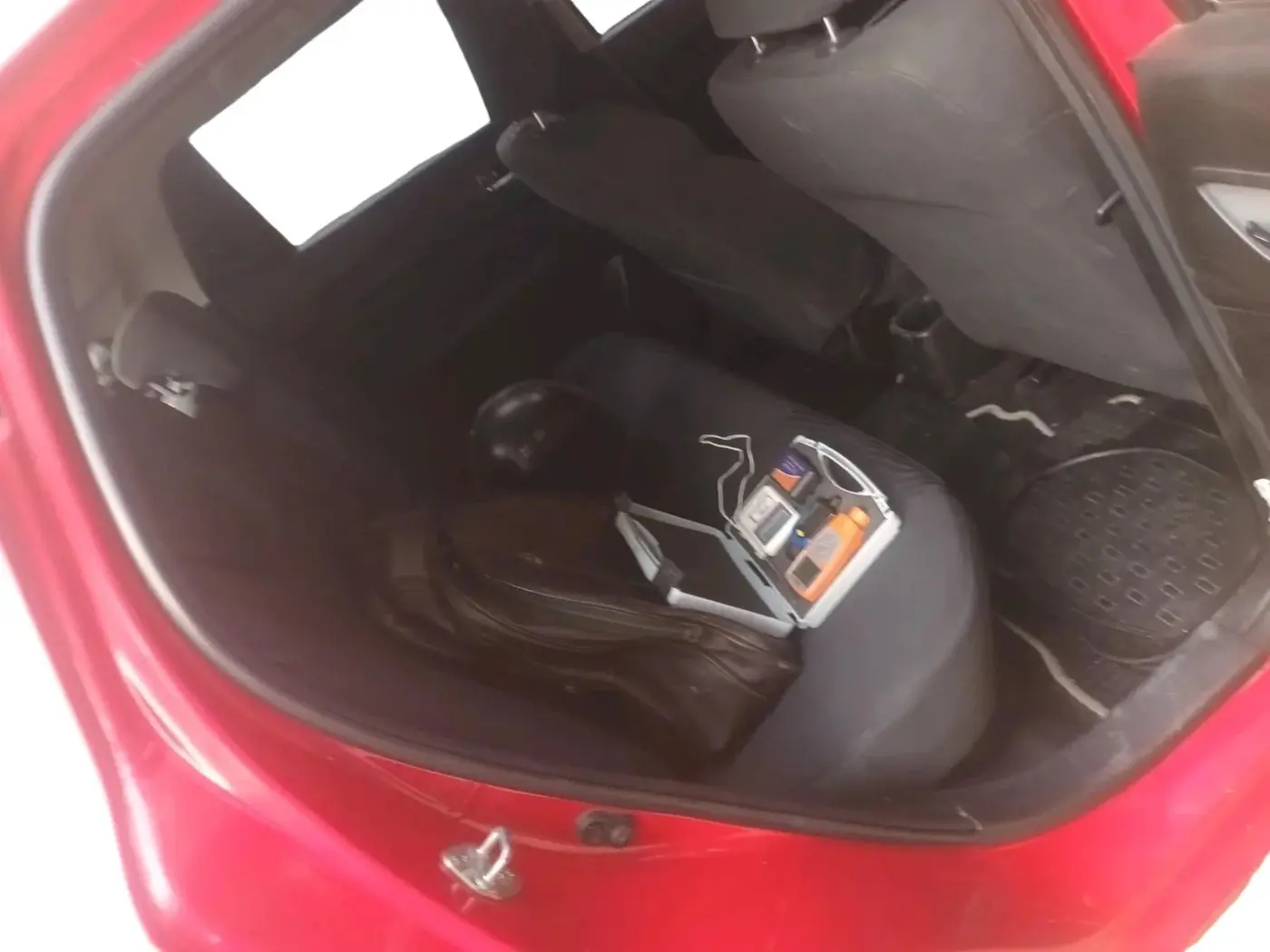 2023 Maruti Swift ZXI AMT, Petrol, Automatic, 27,435 km, interior