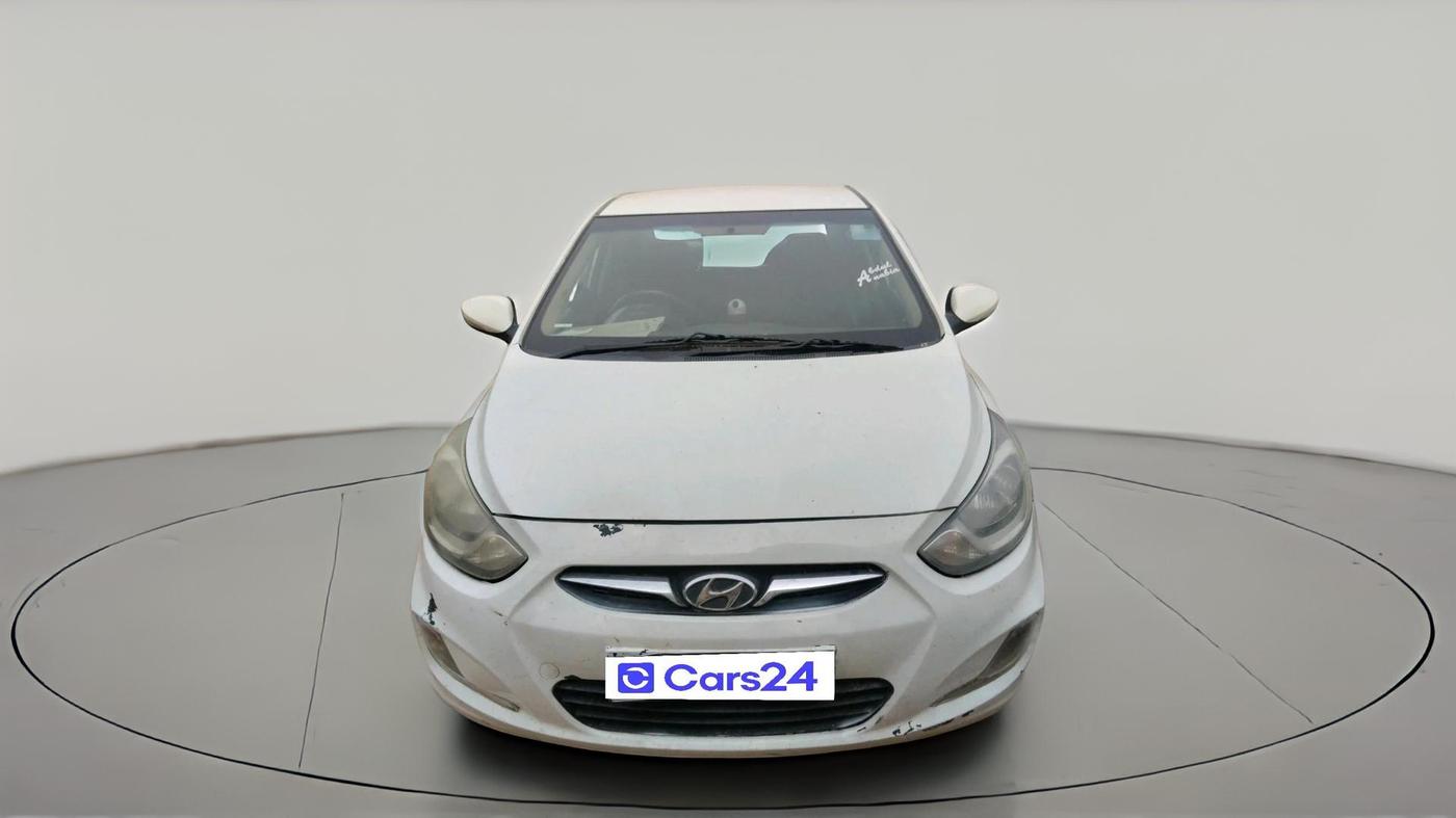 2012 Hyundai Verna FLUIDIC 1.6 VTVT EX, CNG, Manual, 1,48,084 km, exterior