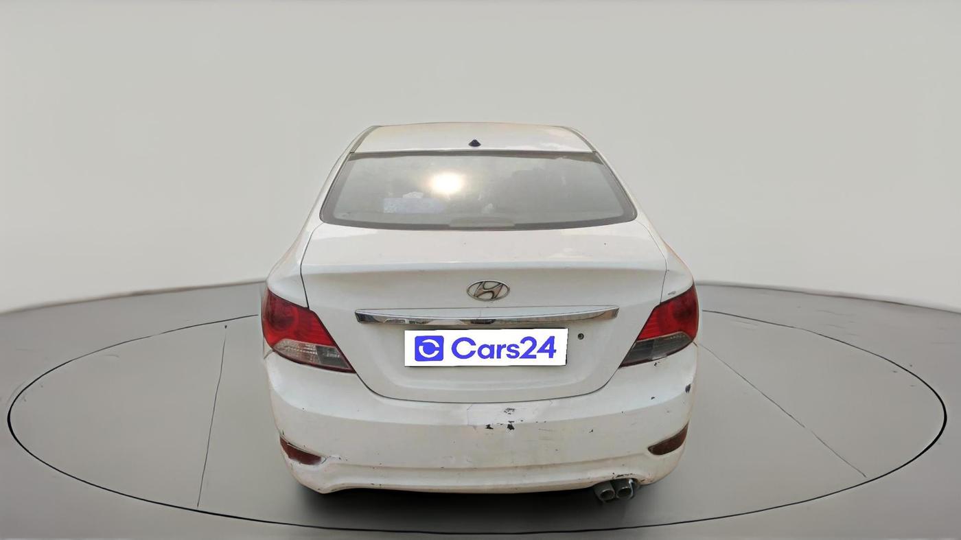 2012 Hyundai Verna FLUIDIC 1.6 VTVT EX, CNG, Manual, 1,48,084 km, exterior
