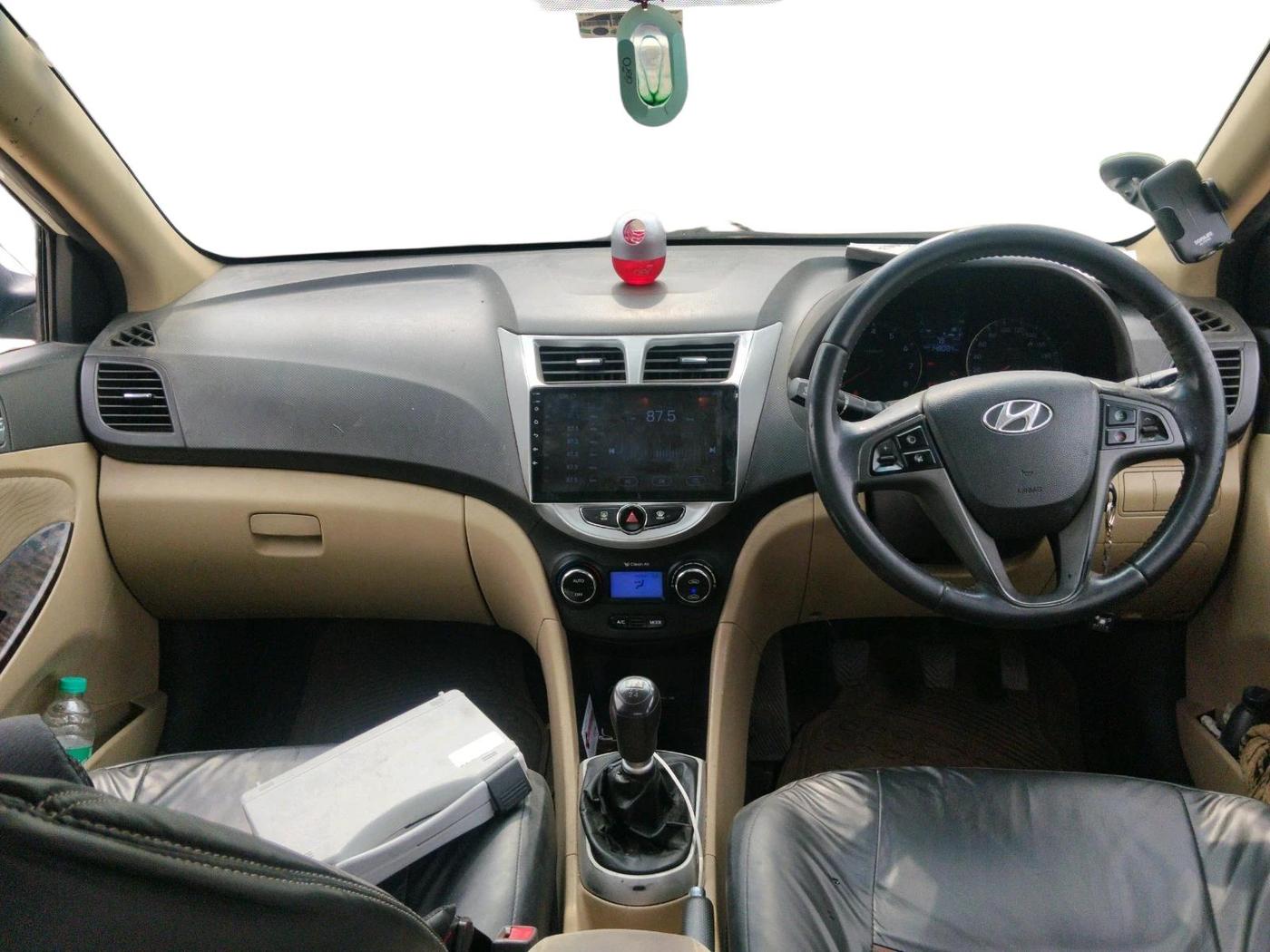 2012 Hyundai Verna FLUIDIC 1.6 VTVT EX, CNG, Manual, 1,48,084 km, interior