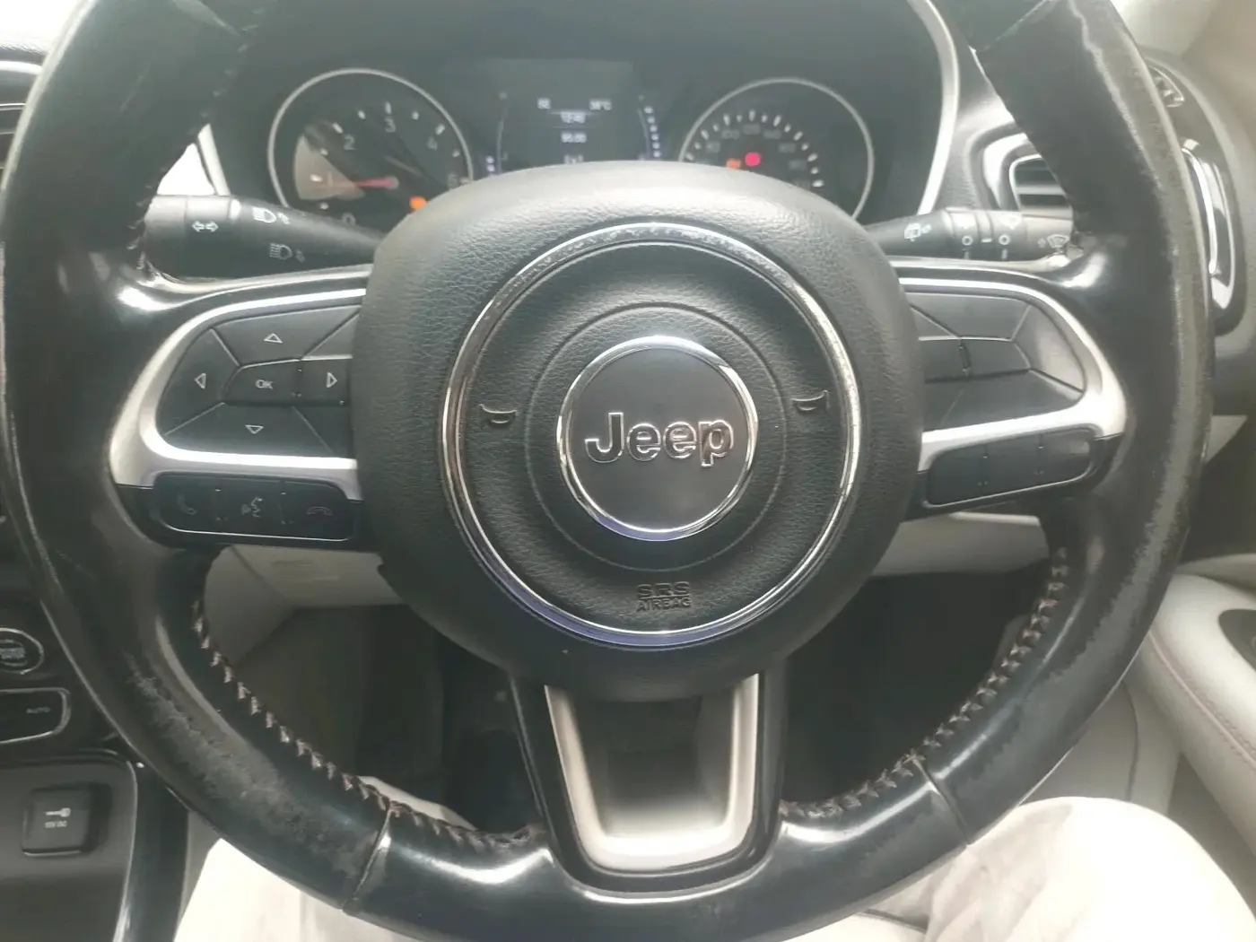 2018 Jeep Compass LIMITED 2.0 DIESEL, Diesel, Manual, 1,38,057 km, interior