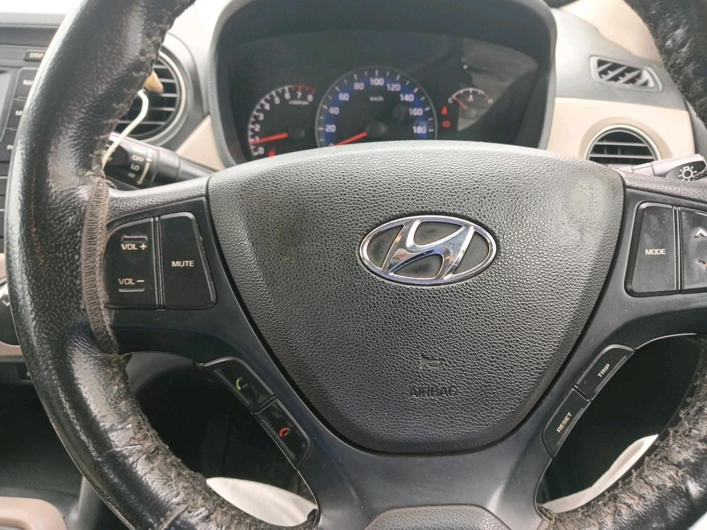 2019 Hyundai Xcent S 1.2, CNG, Manual, 1,09,196 km, interior