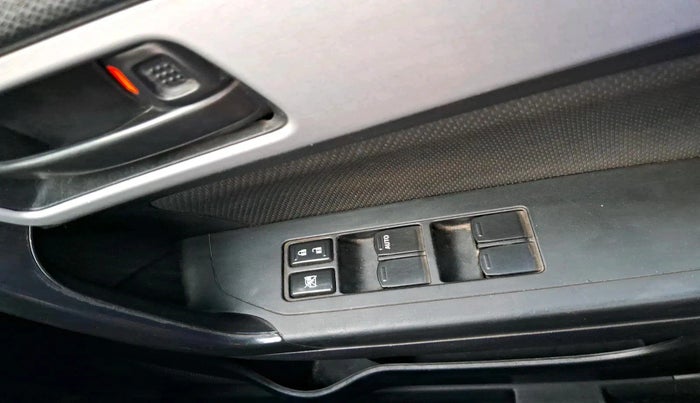 2019 Maruti Vitara Brezza VDI, Diesel, Manual, 1,14,577 km, interior