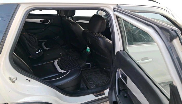 2019 Maruti Vitara Brezza VDI, Diesel, Manual, 1,14,577 km, interior