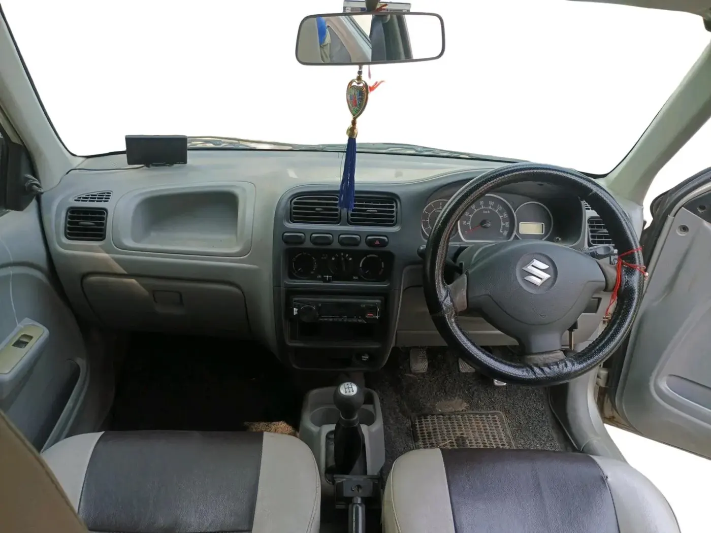 2014 Maruti Alto K10 VXI, Petrol, Manual, 58,144 km, interior