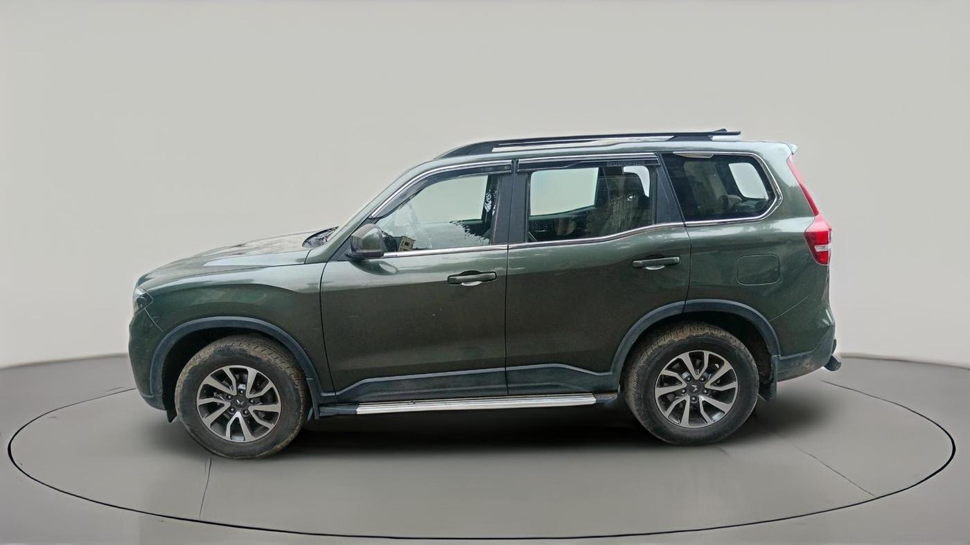 2022 Mahindra SCORPIO-N Z4 PETROL MT 7 STR, Petrol, Manual, 28,218 km, exterior