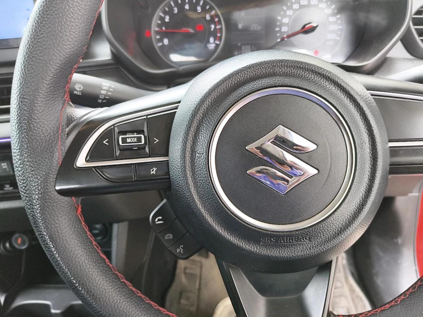 2024 Maruti Swift VXi, Petrol, Manual, 42,158 km, interior